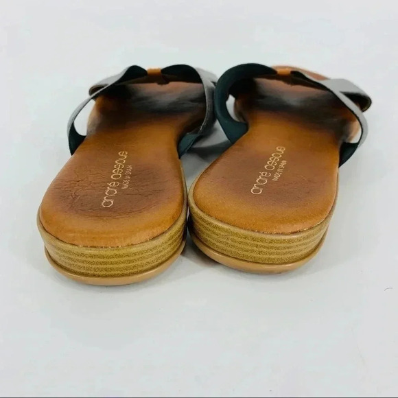 Andre Assous Elastic silver slide sandals - Picture 3 of 5